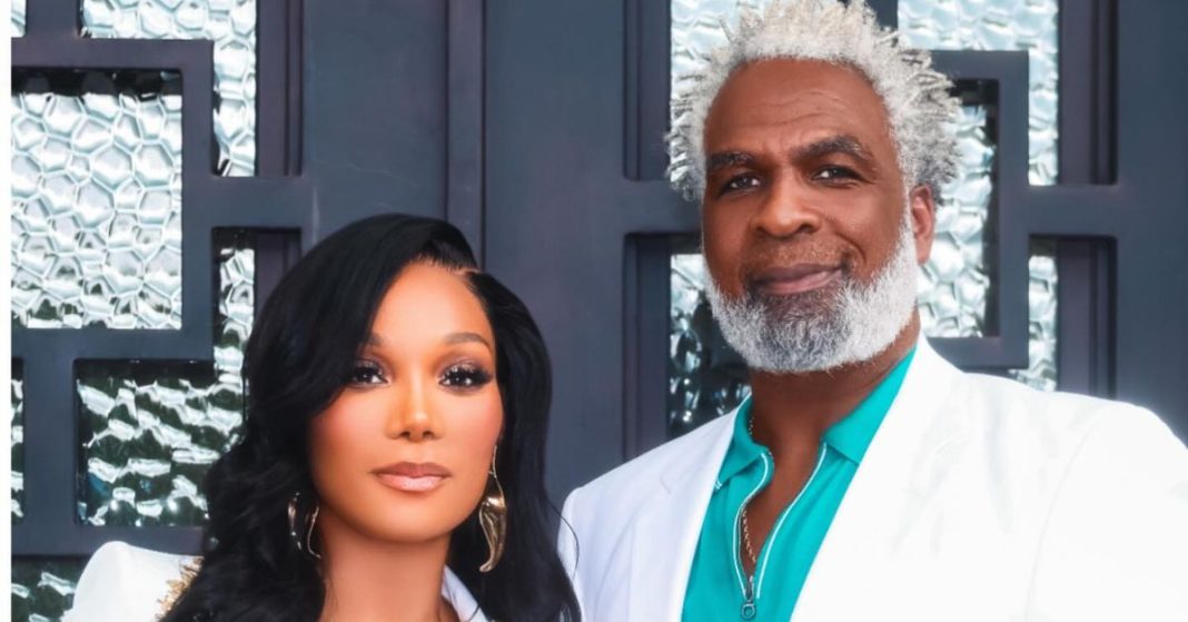 RHOA Star And NBA Legend Charles Oakley's Wife Angela Reed’s $12 - Angela Oakley’s Age: How Old Is Charles Oakley’s Wife?